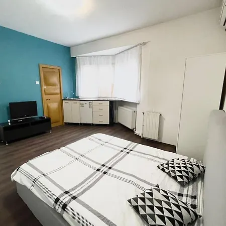 Old Town Central Studio 62